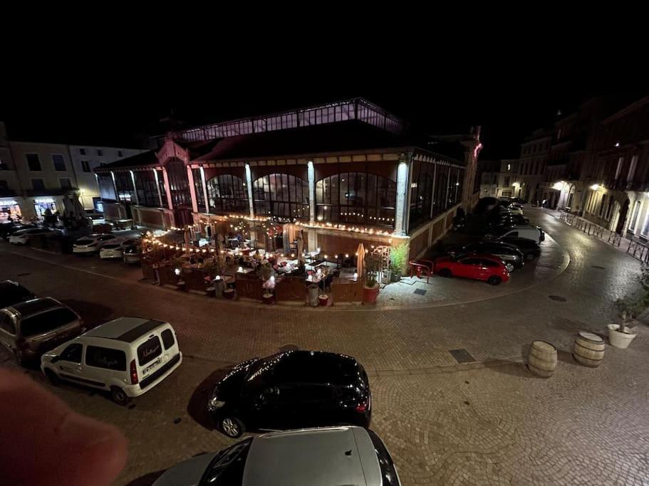Vue Sur La Place Des Halles, Art Apparts Beziers Ngoại thất bức ảnh